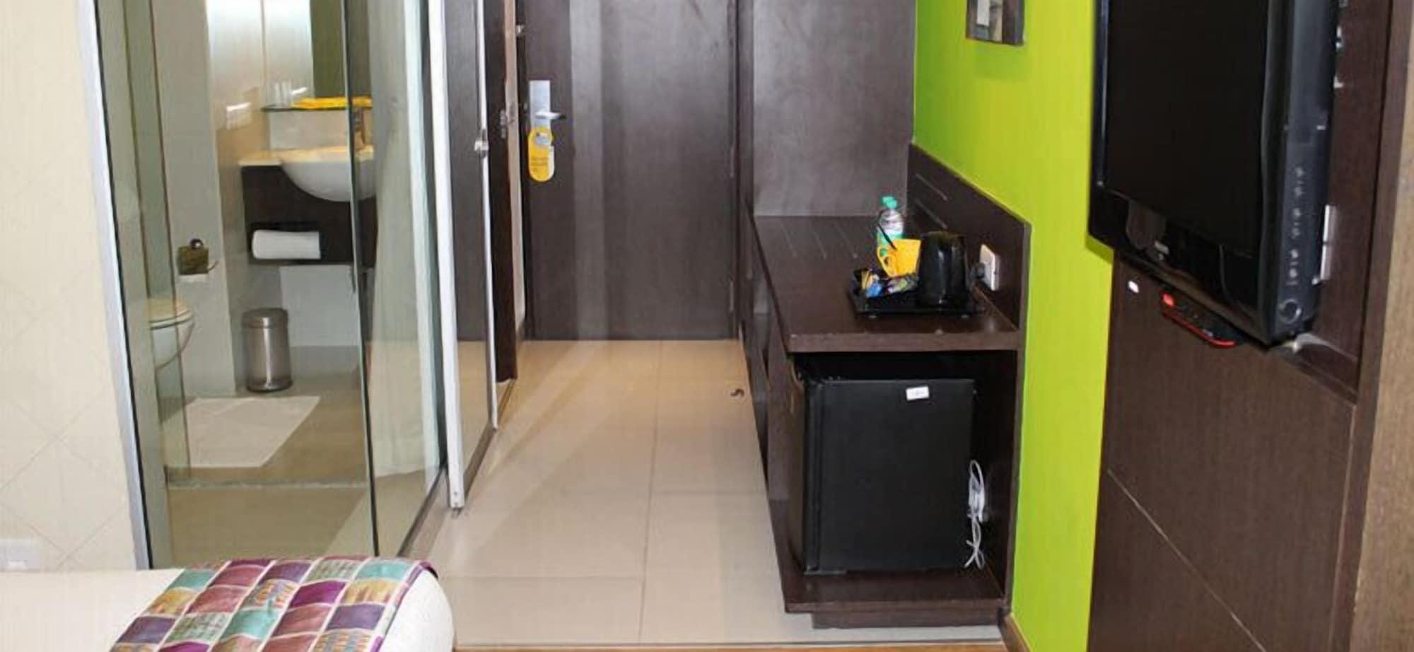 ホテル キーズ セレクト バイ レモン ツリー ピンプリ プネー Pimpri-Chinchwad エクステリア 写真